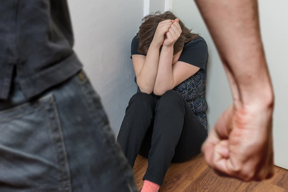 Fist-Of-Angry-Man-And-Women-Crying